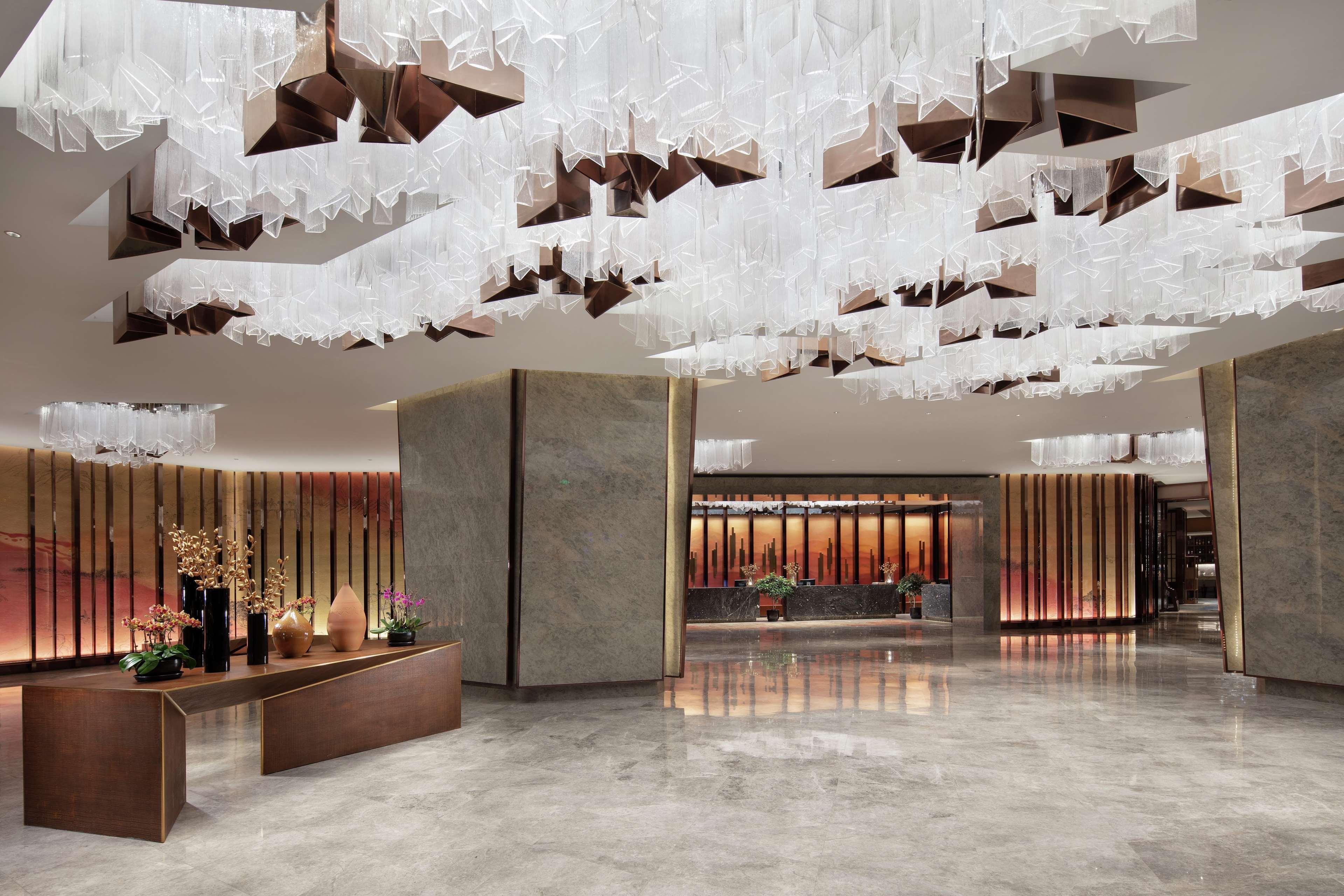 ฮิลตัน เซินหยาง Hotel เสิ่นหยาง ภายนอก รูปภาพ