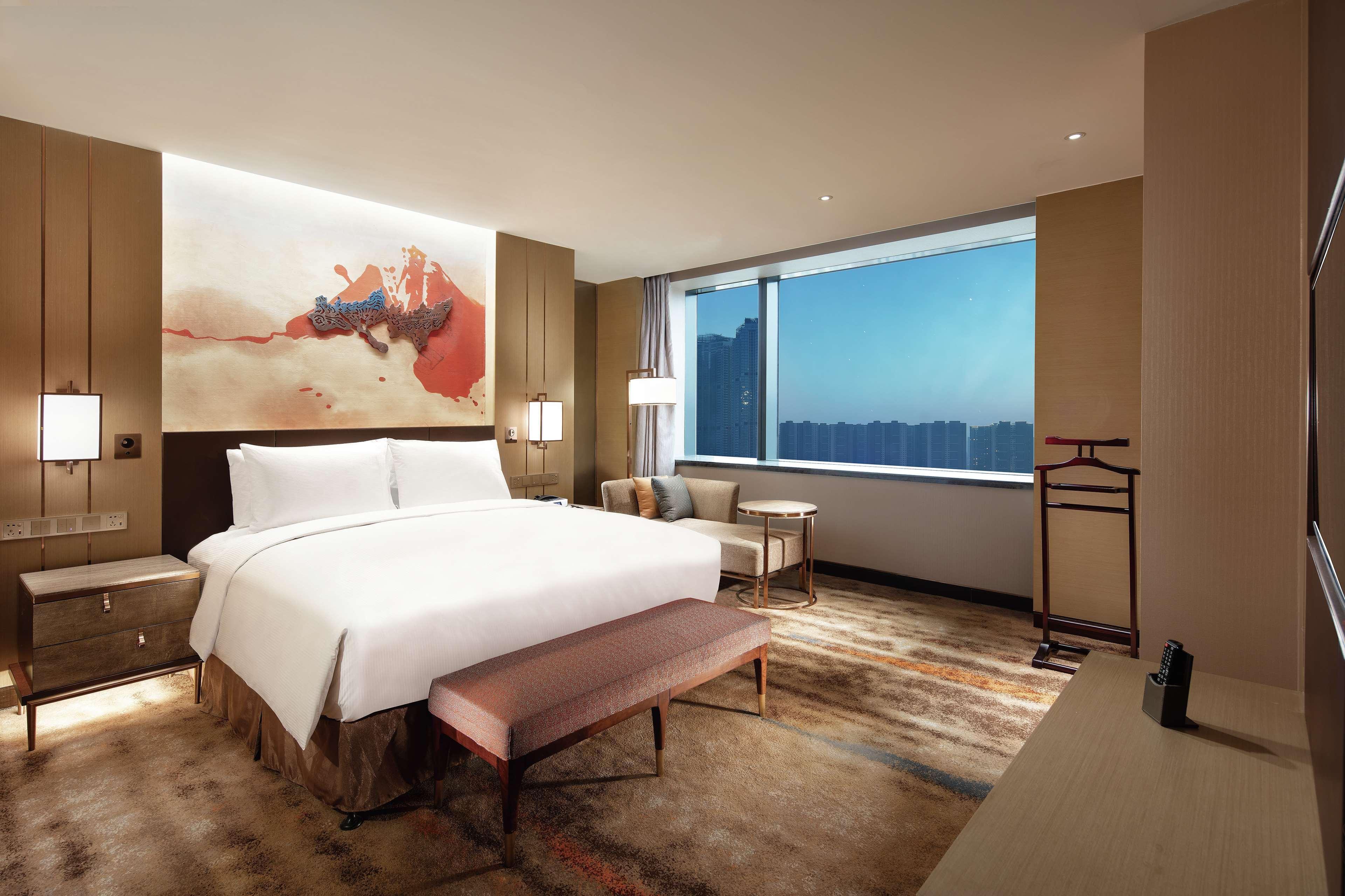 ฮิลตัน เซินหยาง Hotel เสิ่นหยาง ภายนอก รูปภาพ