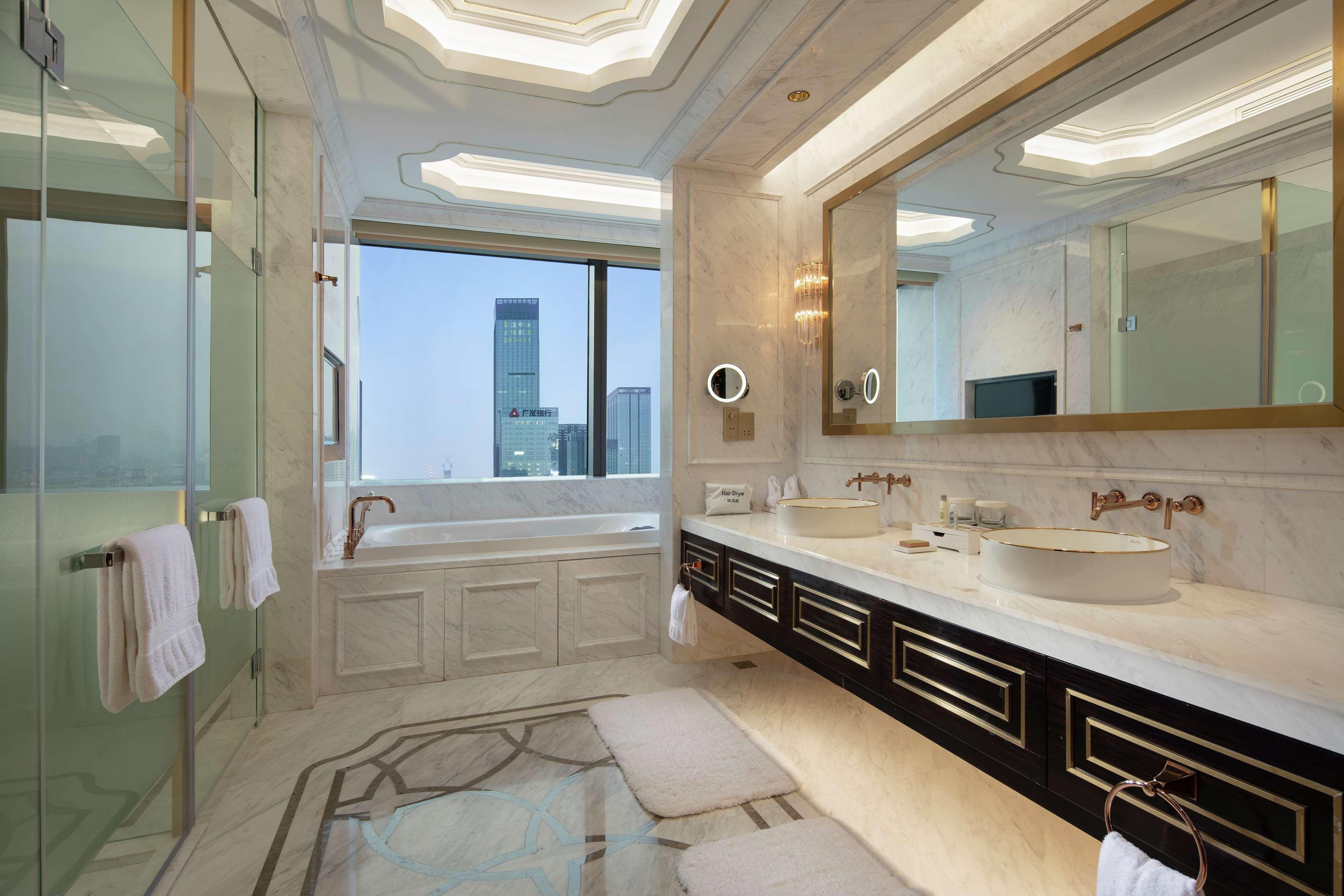 ฮิลตัน เซินหยาง Hotel เสิ่นหยาง ภายนอก รูปภาพ