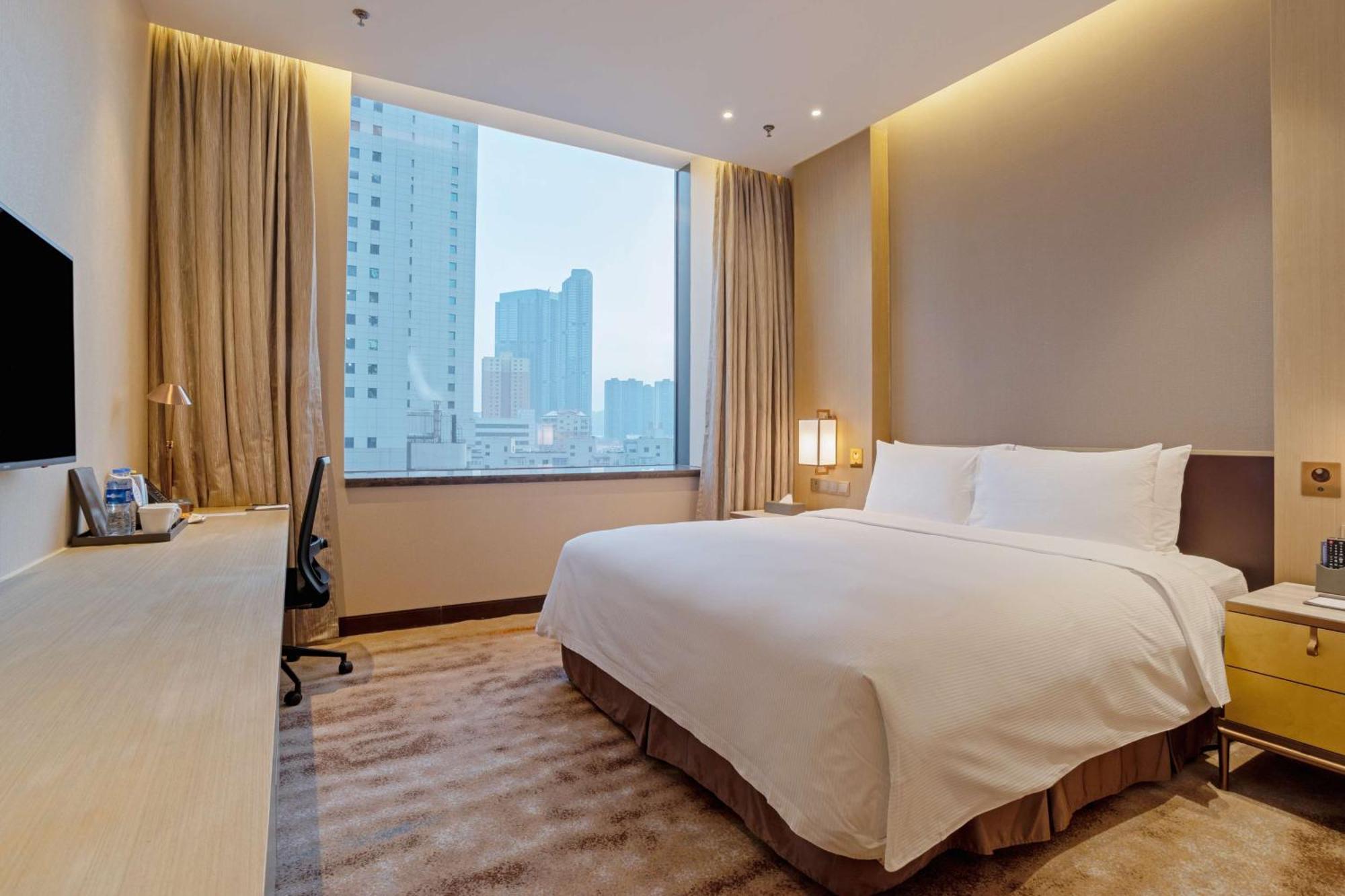 ฮิลตัน เซินหยาง Hotel เสิ่นหยาง ภายนอก รูปภาพ